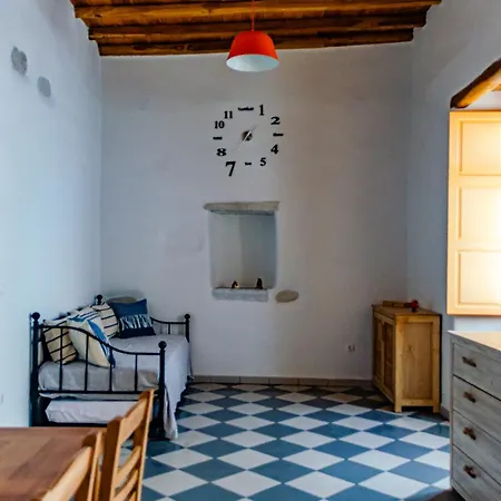 Maria-anna Traditional Island House * Páros